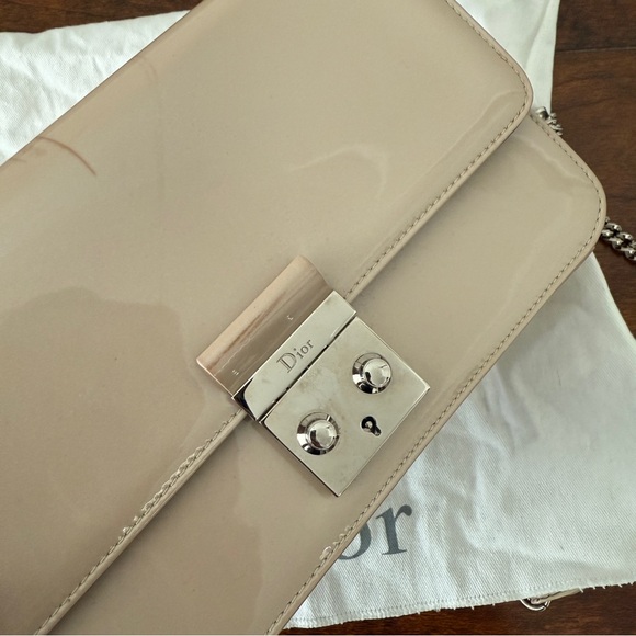 Dior bag - Picture 3 of 16